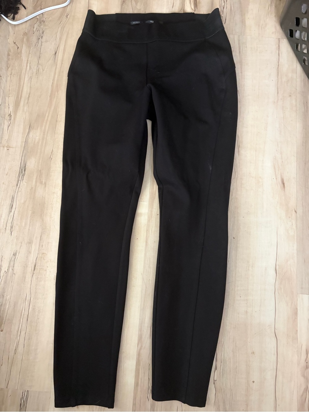 Simply Vera Vera Wang Black womens skinny  Dress Pants
